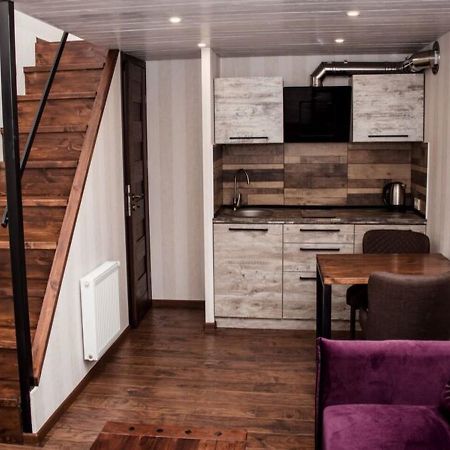 Apartment In The City Center In The House With Atlantes Odessa Dış mekan fotoğraf
